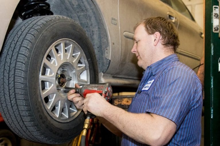 Auto Repair Omaha Dave & Ray's Complete Automotive Best Prices